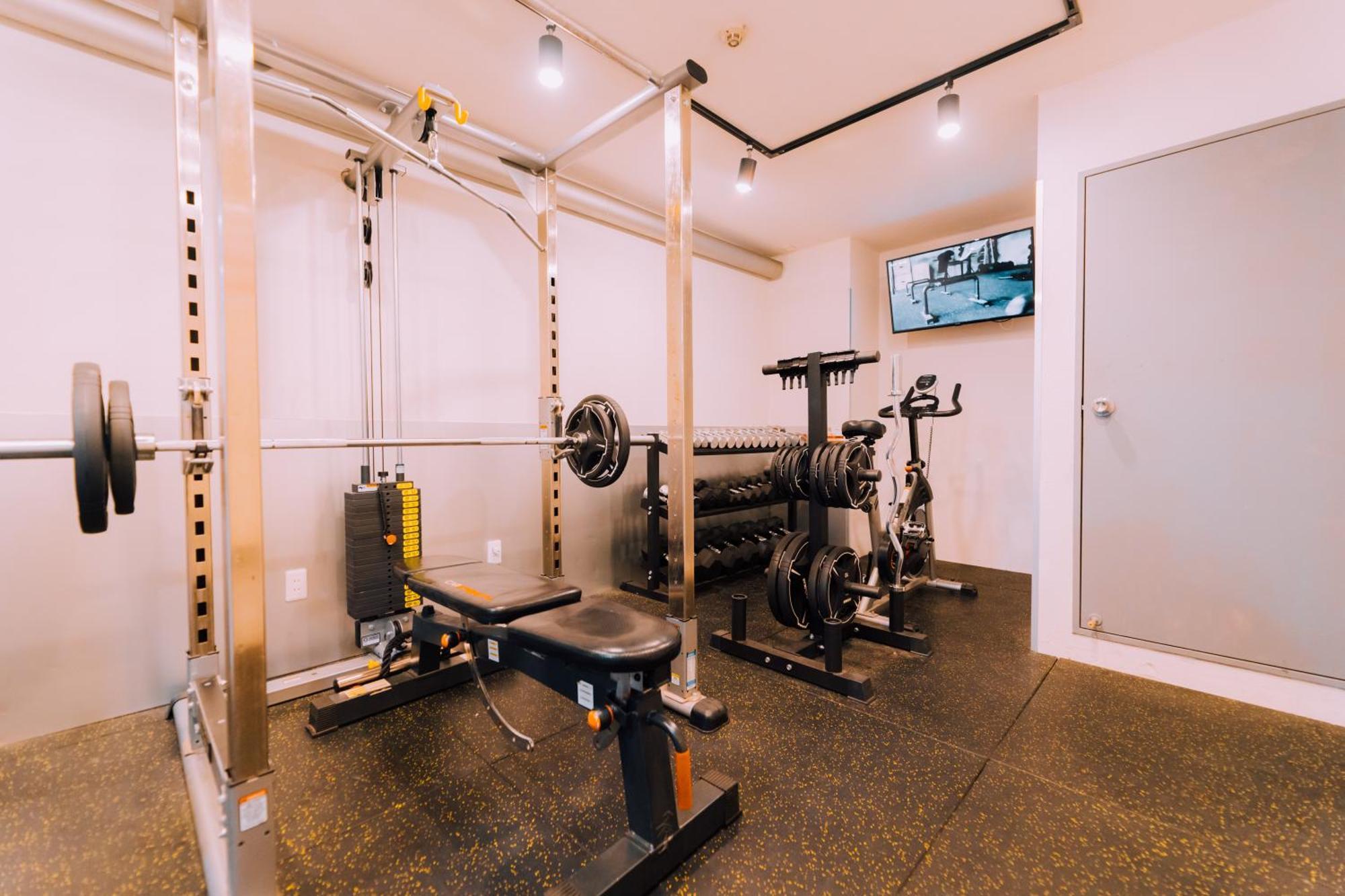 Apartemen Minimalist Loft Namba Compact Studio With A 24-hour Gym Ma405 Osaka
